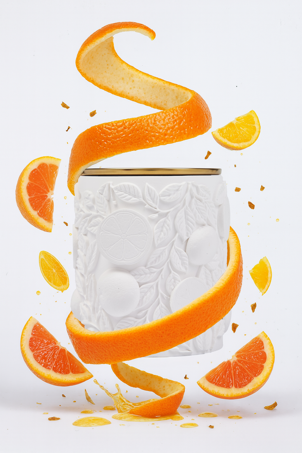 Grapefruit Scented Coconut Wax Candle in Porcelain Jar – 8oz Grapefruit Botanical Vegan Candle with Wood Wick | Calm Candles Essential