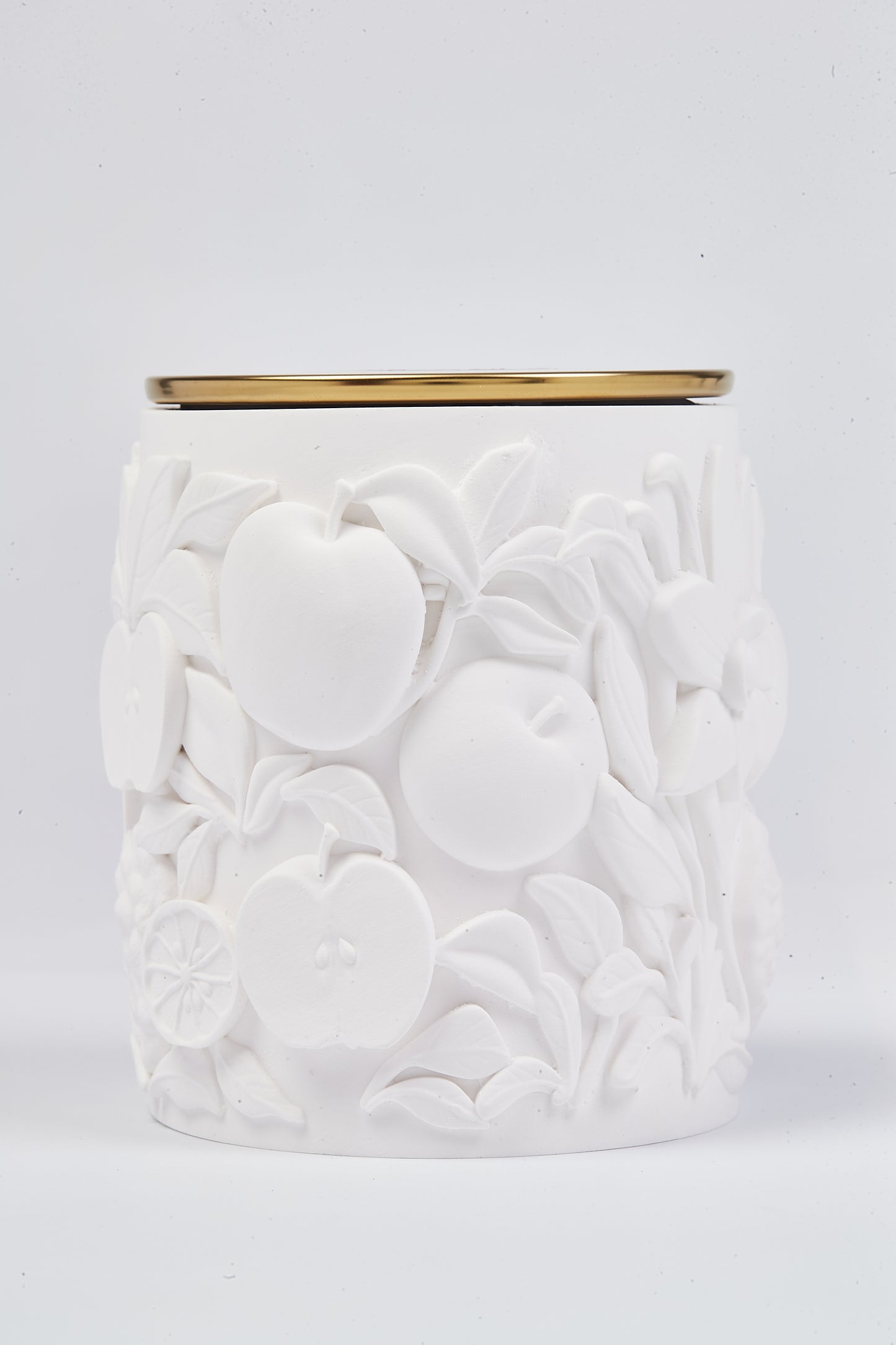 Fairylola Scented Beeswax Luxury Candle in Porcelain Jar – 8oz Grapefruit Botanical Vegan Candle with Wood Wick | Calm Candles Essential