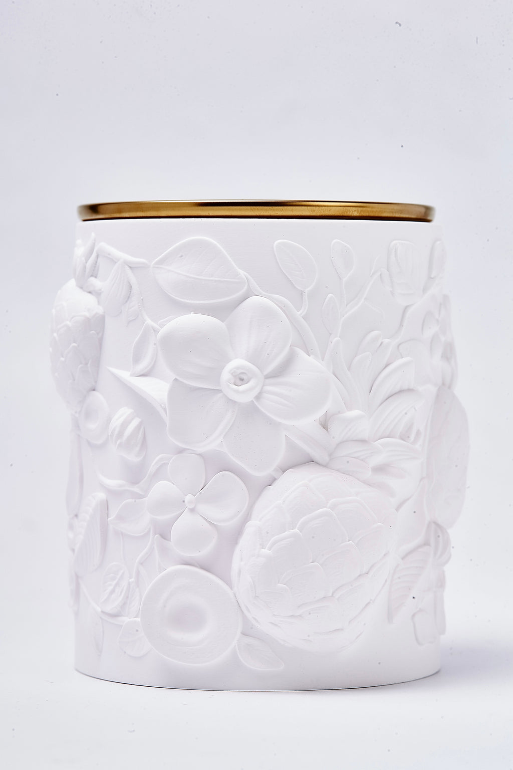 Piña Colada Duftende Luxus-Bienenwachskerze im Porzellangefäß – 8oz, zwei Kirschholzdochte – Calm Candles Essential