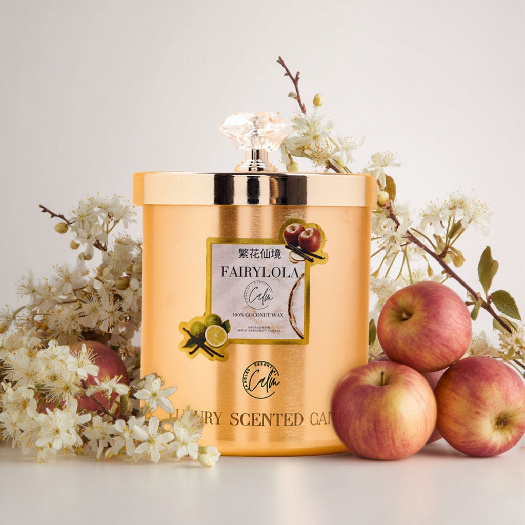 Fairylola Gold Metal Kerzenkollektion | Hergestellt mit Premium Kokoswachs & Kirschholzdocht Bis zu 60+ Stunden Brenndauer - Calm Candles Essential
