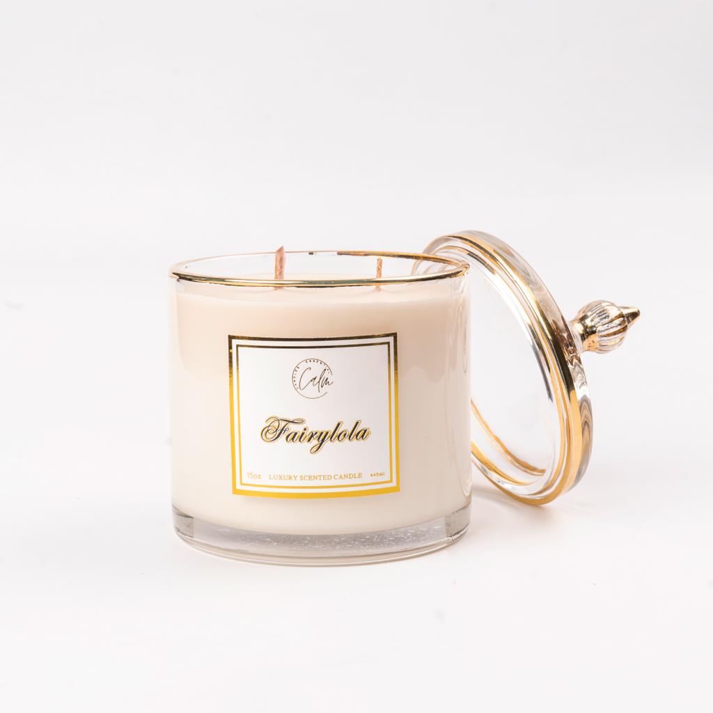 Calm Candles Essential – Fairylola für Ruhe & Ausgeglichenheit Holzdochtkerze | Luxuriöse Duftkerze aus Sojawachs im Glas | Handgegossen | Intensiver, langanhaltender Duft (445 ml – XLarge)