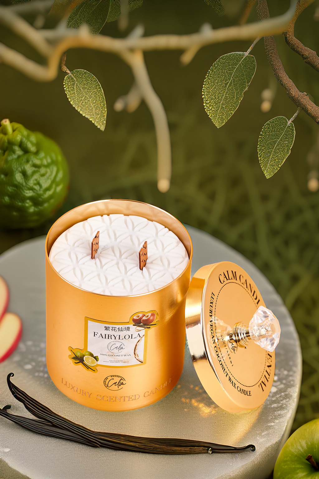 Fairylola Gold Metal Kerzenkollektion | Hergestellt mit Premium Kokoswachs & Kirschholzdocht Bis zu 60+ Stunden Brenndauer - Calm Candles Essential
