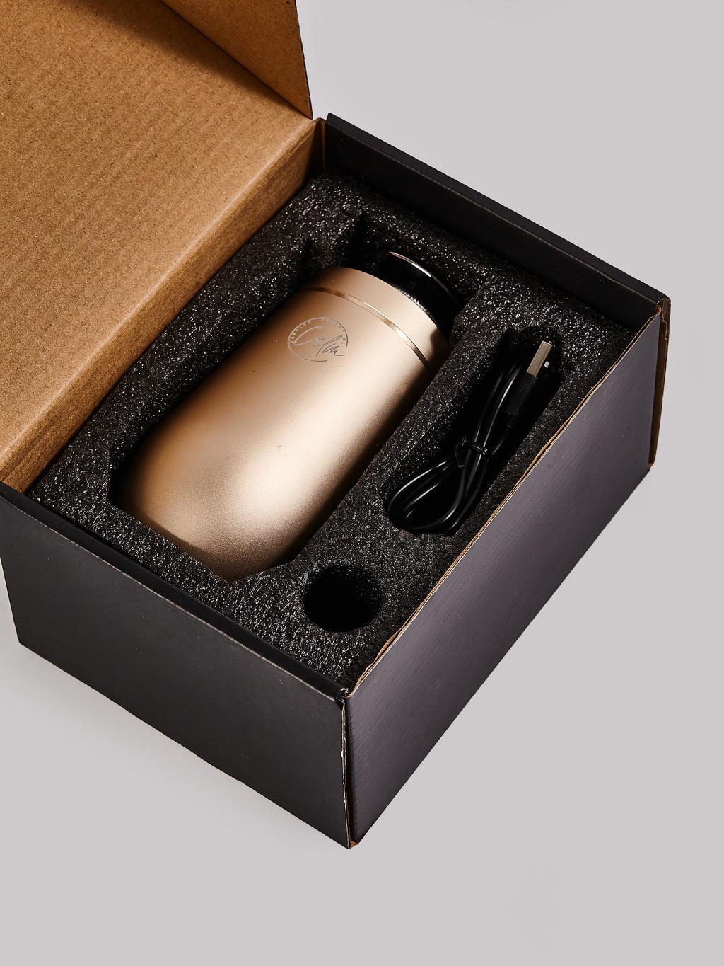 Calm Candles Essential | 10ml Cordless  Touch Screen Professional Grade Diffuser Waterless Rechargeable Portable Mini Essential Oil Car Aroma Diffuser without oil (2000mah,Gold)