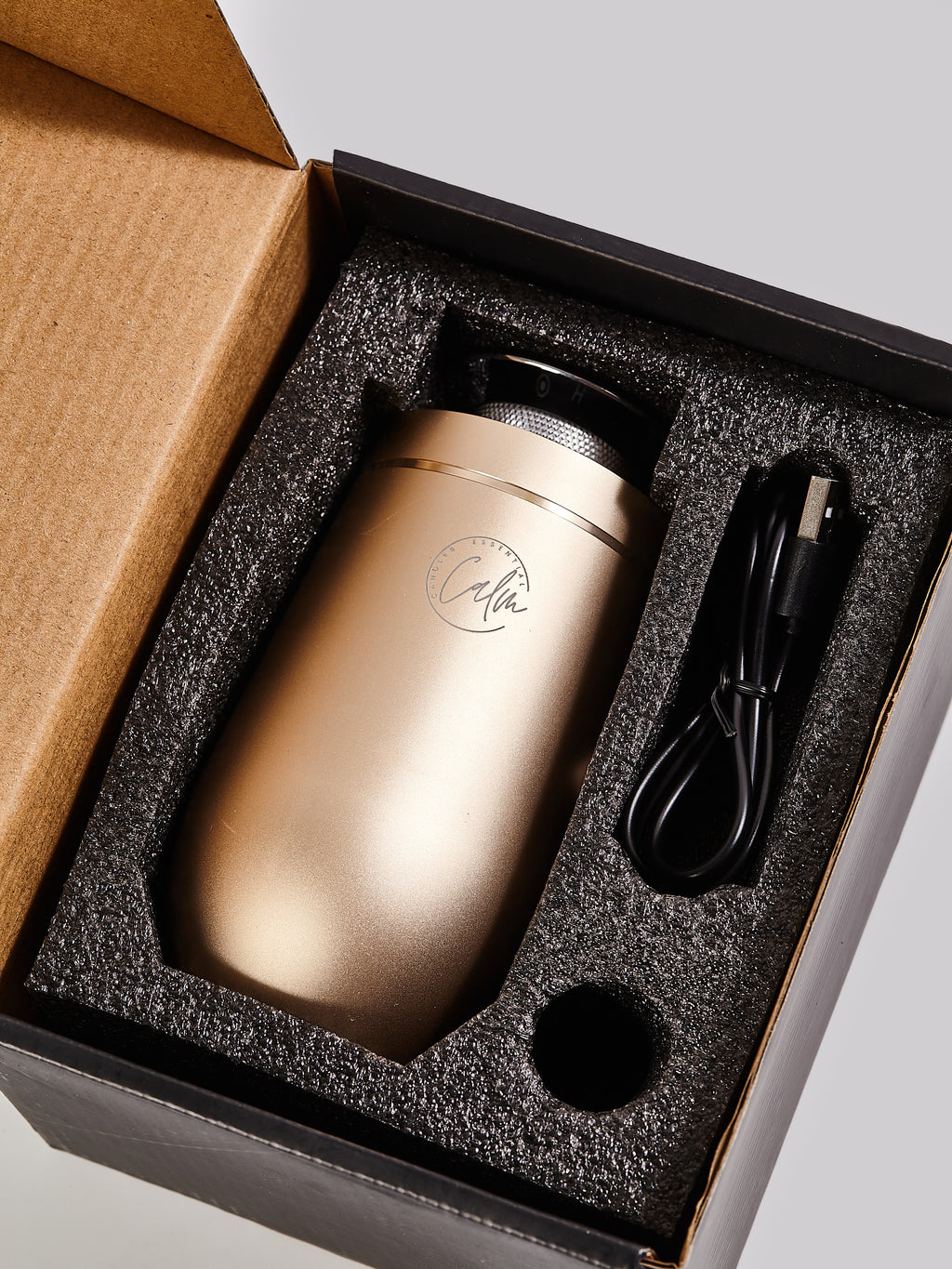 Calm Candles Essential | 10ml Cordless  Touch Screen Professional Grade Diffuser Waterless Rechargeable Portable Mini Essential Oil Car Aroma Diffuser without oil (2000mah,Gold)