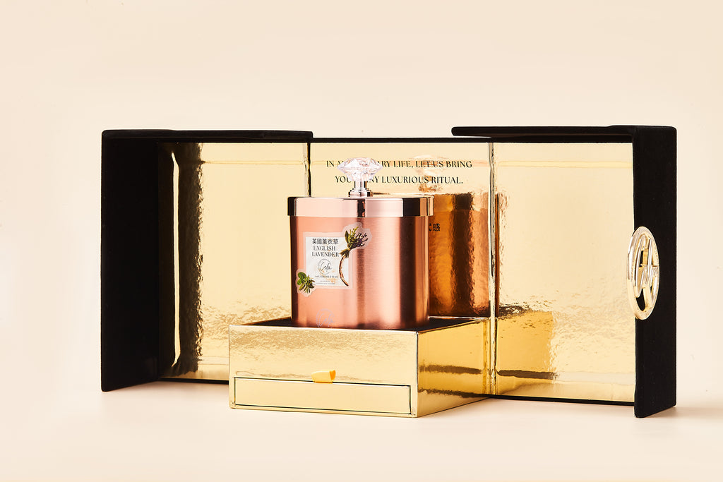 Englische Lavendel Roségold Metall Kerzenkollektion | Hergestellt mit Premium-Kokoswachs & Kirschholzdocht bis zu 60+ Stunden Brenndauer – Ruhige Kerzen Essentiell