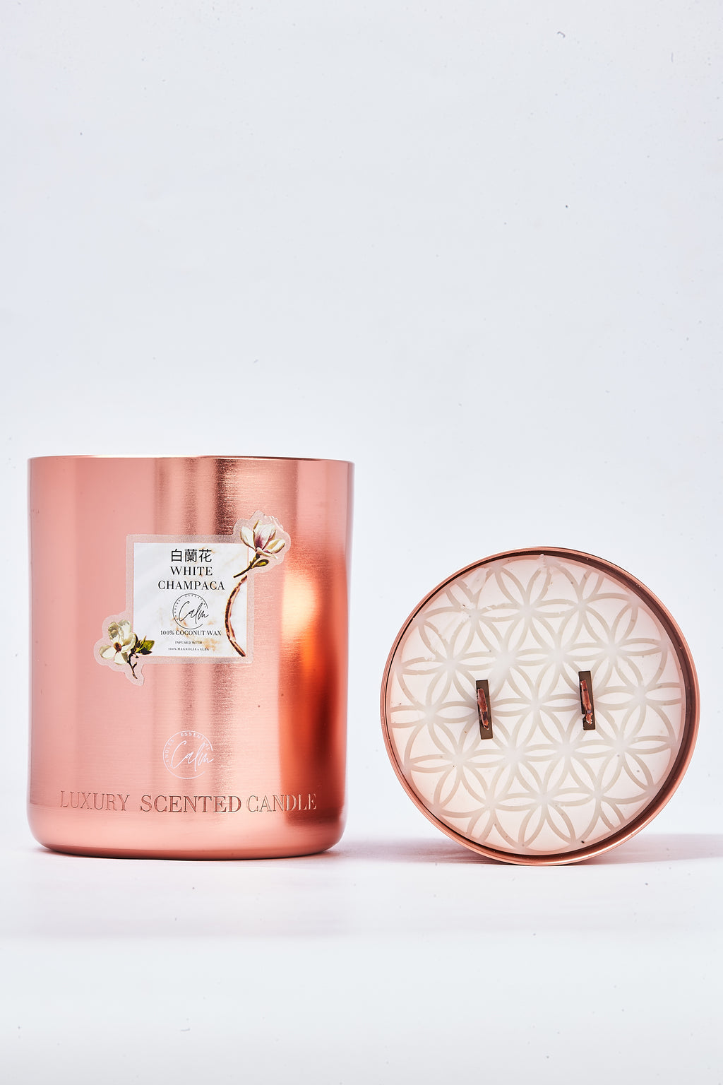 White Champaca Rose Gold Metallkerzen-Kollektion | Hergestellt mit hochwertigem Kokosnusswachs & Kirschholzdocht bis zu 60+ Stunden Brenndauer - Calm Candles Essential