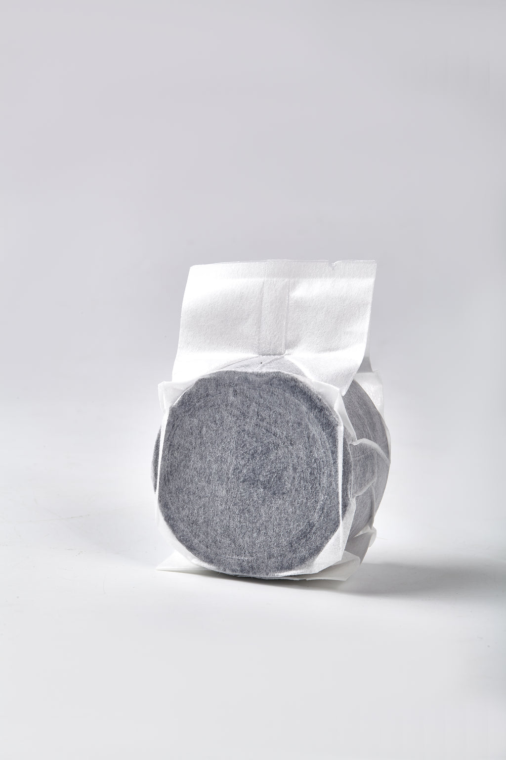 Calm Candles Essential Cold-Pressed Black Charcoal Peppermint Lemon Peel Soap, 150 g, Solid Bar Cleanser, Deep Cleansing & Deodorizing, Refreshing Mint Citrus, Made in Japan