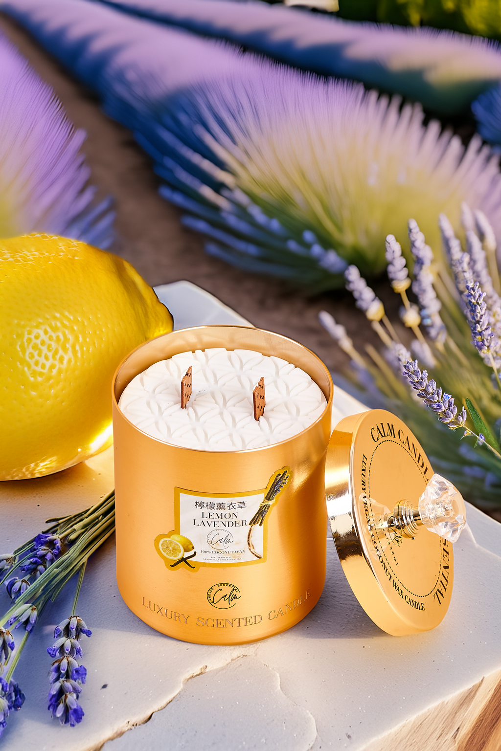 Zitronen- und Lavendelkerzenkollektion aus Goldmetall | Hergestellt aus hochwertigem Kokoswachs und Kirschholzdocht bis zu 60+ Stunden Brenndauer - Calm Candles Essential
