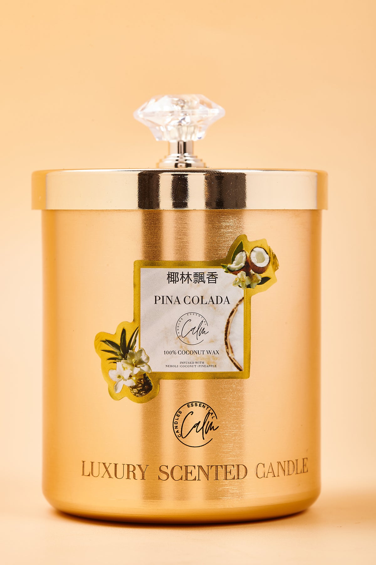 Piña Colada Gold Metall Kerzen-Kollektion | Hergestellt mit Premium-Kokoswachs & Kirschholzdocht bis zu 60+ Stunden Brenndauer – Calm Candles Essential