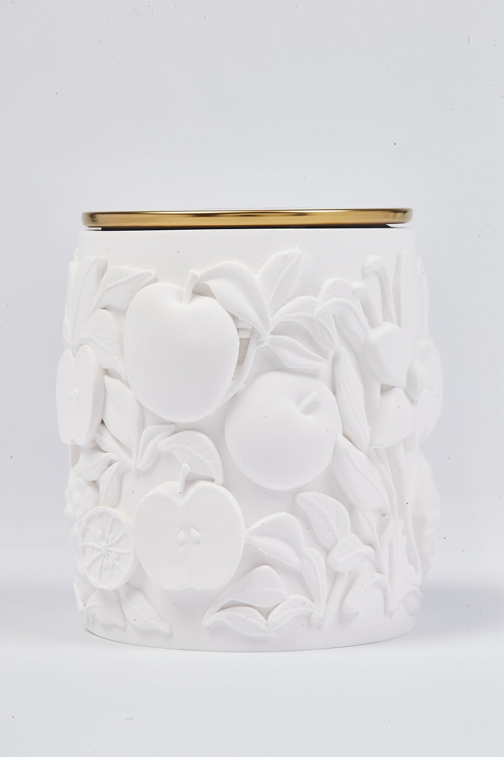 Fairylola Scented Beeswax Luxury Candle in Porcelain Jar – 8oz Grapefruit Botanical Vegan Candle with Wood Wick | Calm Candles Essential