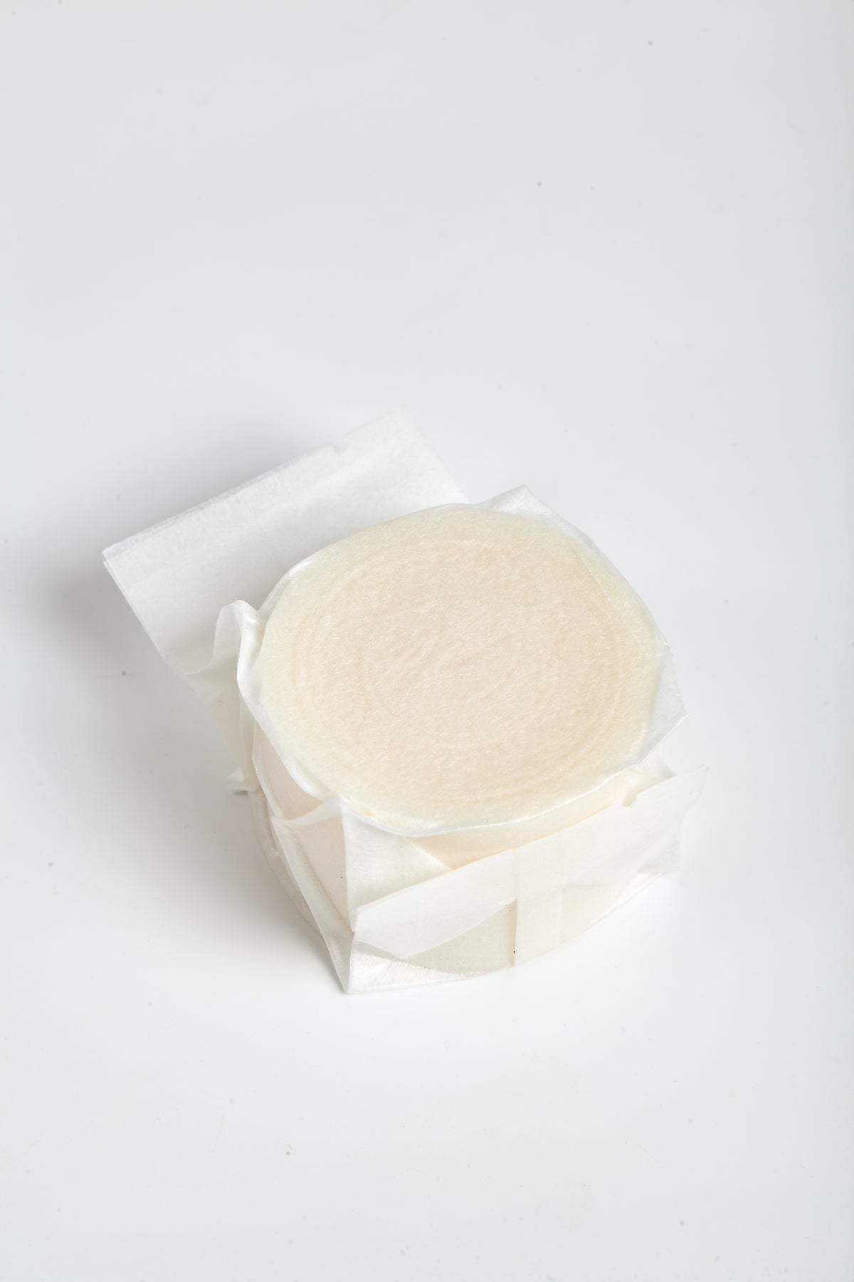 Calm Candles Essential Sandalwood Brightening Face & Body Soap — 150g | Vitamin B3 + Vitamin C Derivative | Made in Japan